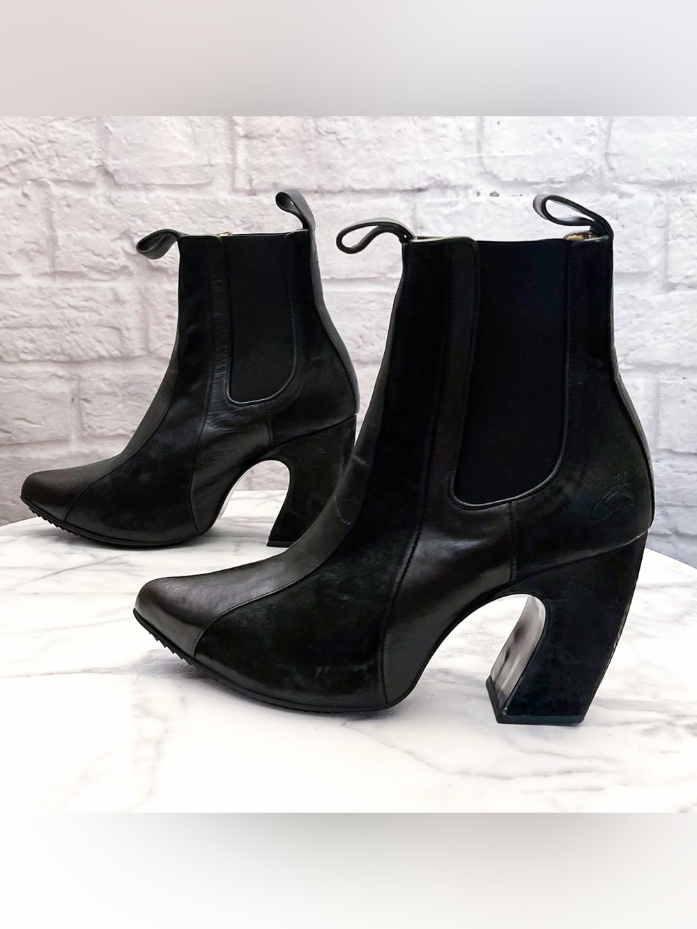 John Fluevog Fast Cars Le Mans Platform Chelsea Boots Black 8 EUC - Picture 6 of 12